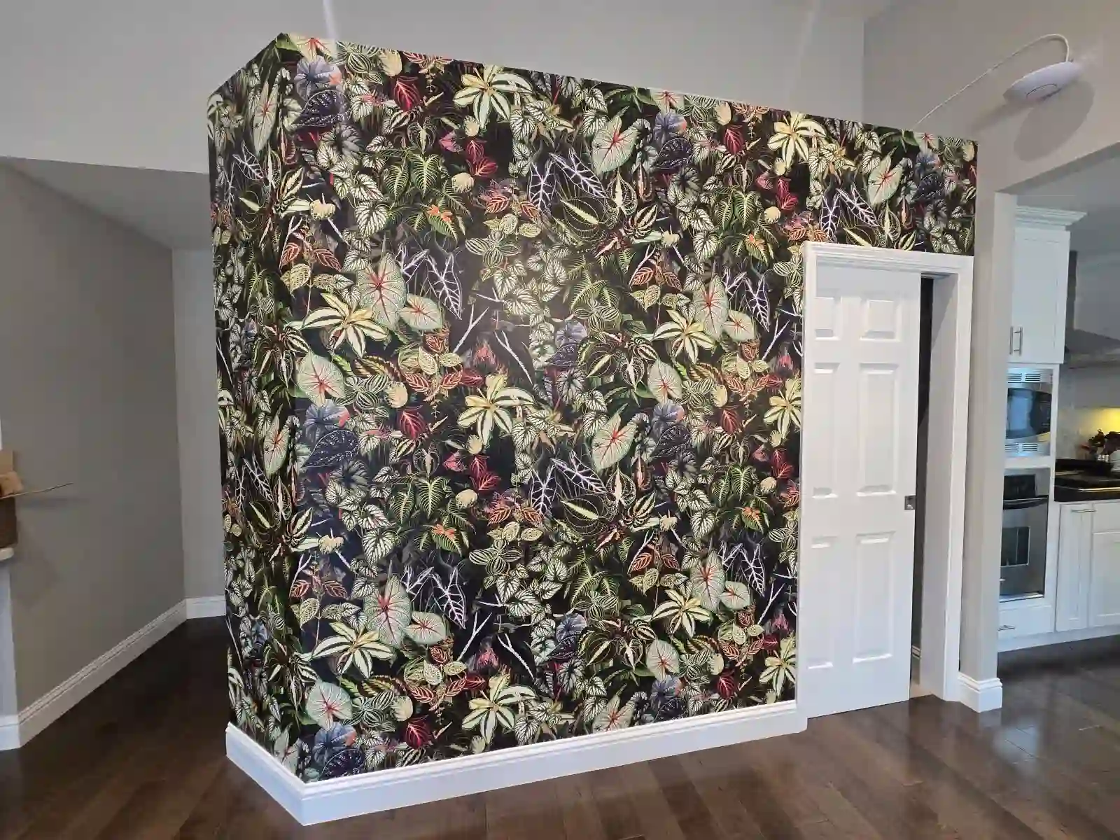 Wallpaper installation service in Middletown, DE